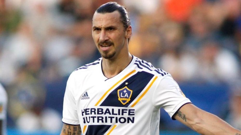 إبراهيموفيتش يتعهد بتحطيم أرقام الدوري الأمريكي