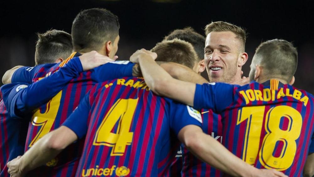 تشكيلة برشلونة الرسمية لملاقاة أولمبيك ليون