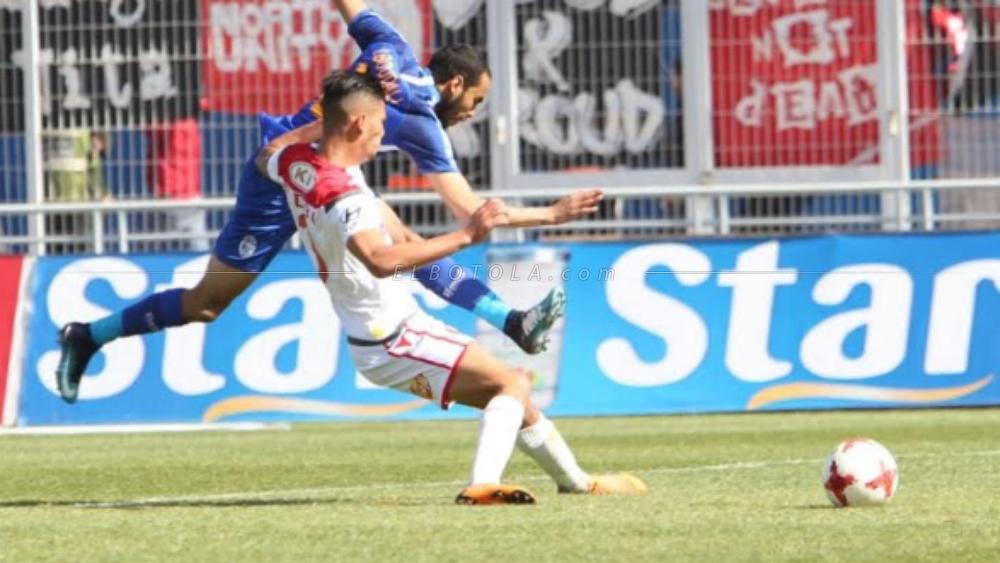 "حركة لارياضية" من البودالي تغضب جماهير الوداد بعد تدخله في حق بديع أووك