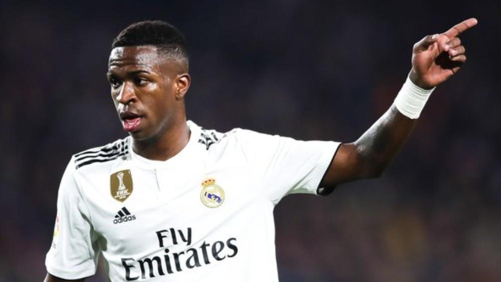 فينيسيوس: نحن لا نهاب ميسي .. وهذا ما يجب القيام به أمام برشلونة