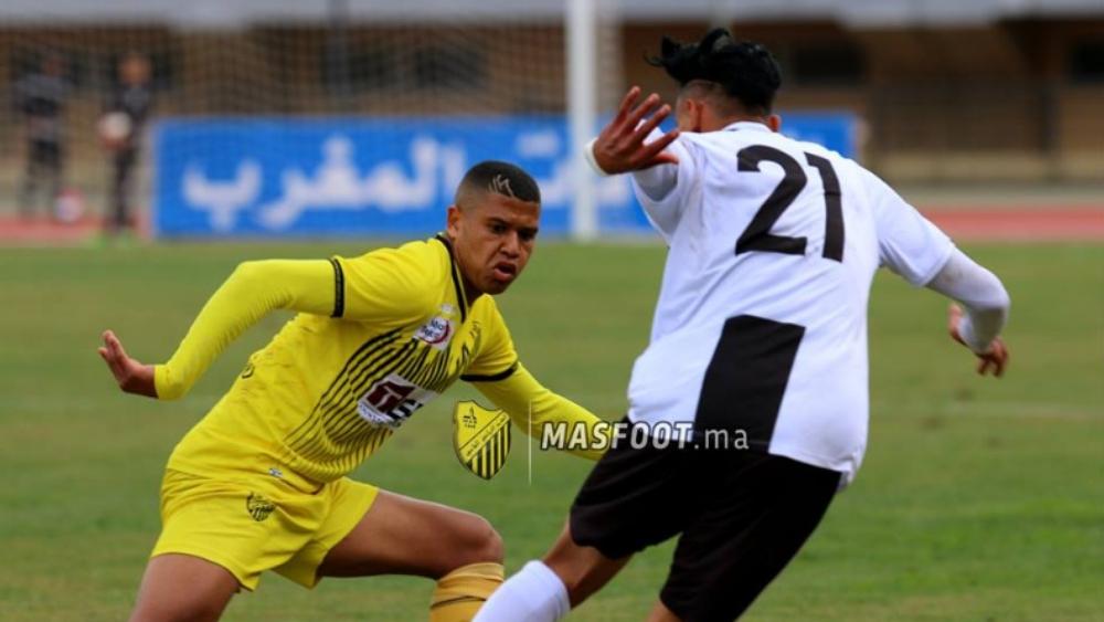 شباب المسيرة "يفاجئ" المغرب الفاسي وينتصر عليه بهدف للاشيء
