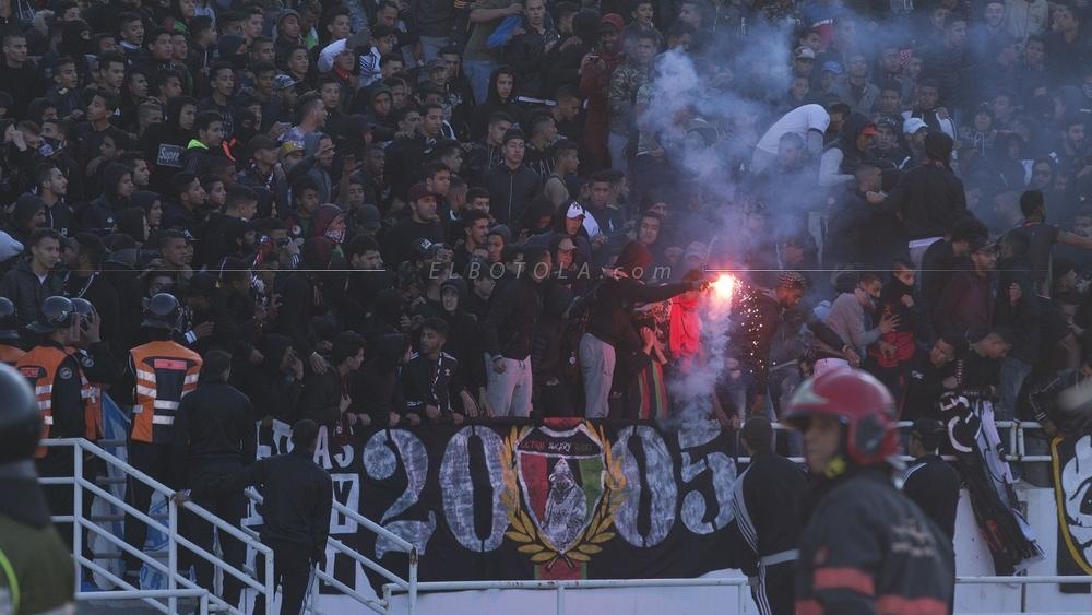 أولمبيك خريبكة تُحدِّد الحد الأقصى لأنصار الجيش الملكي بـ"ملعب الفوسفاط"