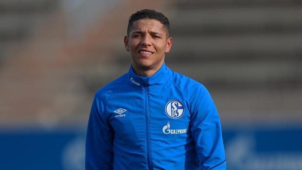 حاريت يُوضِّح خلفيات استبعاده من لقاء بريمن