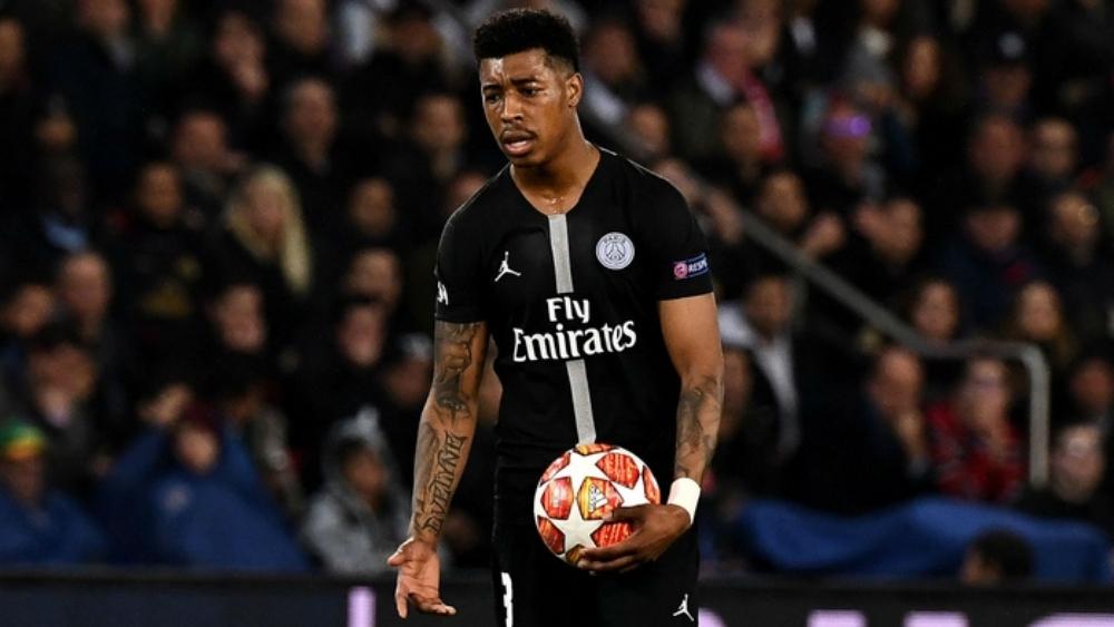 كيمبيمبي يبرر الخسارة القاسية أمام مانشستر يونايتد