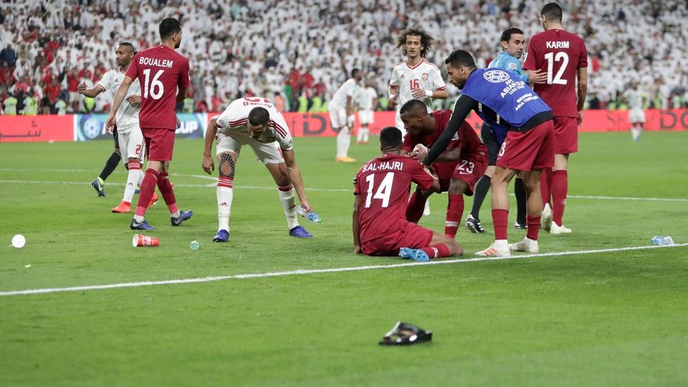 الاتحاد الآسيوي يعاقب الإمارات بعد أعمال الشغب أمام قطر