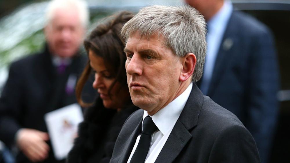 اتهامات العنصرية والتنمر تلاحق أسطورة نيوكاسل