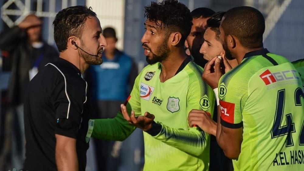 الدفاع الحسني الجديدي لـ"البطولة": "قرناص ضحية الحكم عبد العزيز لمسلك"