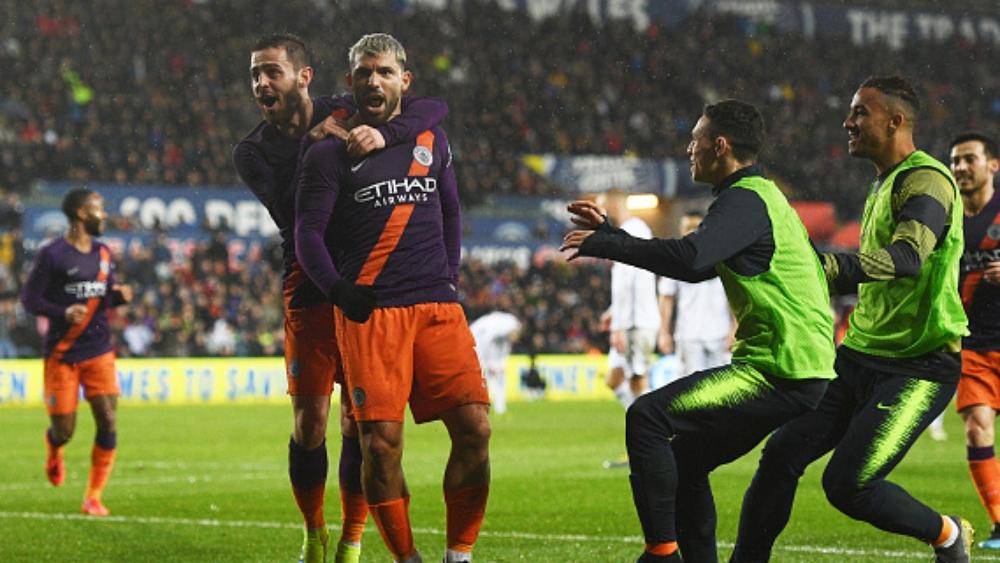 السيتي يخطف انتصارًا دراميًا ضد سوانسي يؤكد حاجة إنجلترا للـVAR