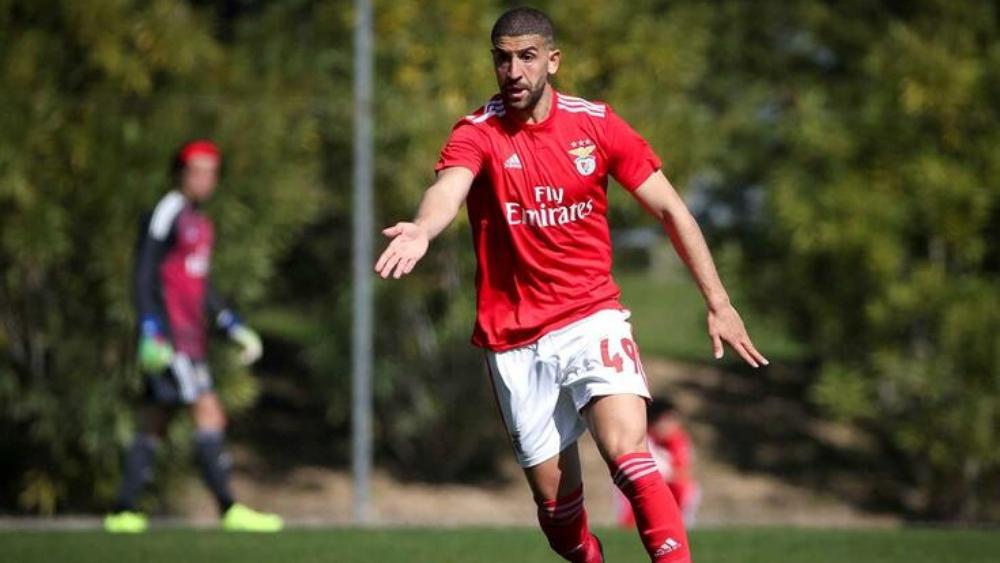 تاعرابت يقترب من اللعب مع الفريق الأول لبنفيكا