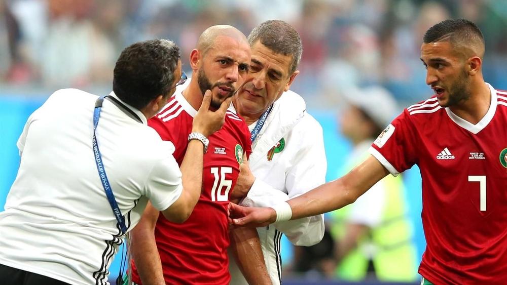 الإعلام السعودي يثور بقوة على تصريح طبيب الأسود