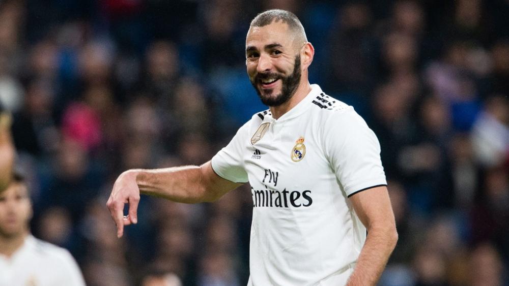 لا يوجد من خاض دقائق أكثر من بنزيمة في أوروبا... وصلاح في المركز الثاني