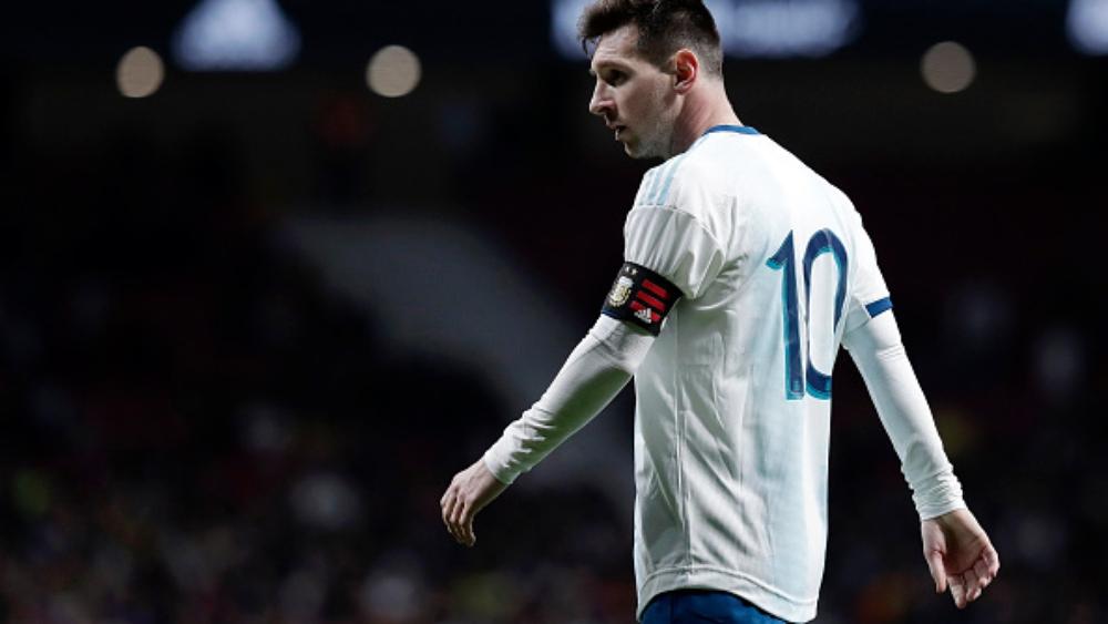 سمولينج يُكذب تصريحاته بشأن ليونيل ميسي