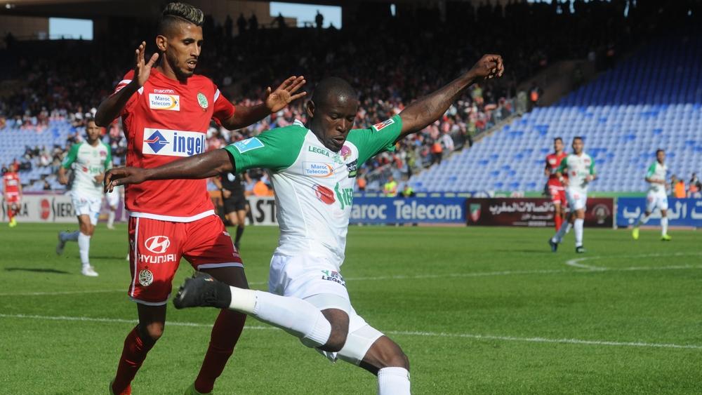 خَاص/ تحديد تاريخ جديد لـ"دِيربي التَحدِي" بَيْن الرّجاء و الودَاد عَلى الأراضِي "الإمَاراتِية"