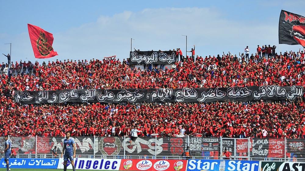 "غضبٌ أحمرٌ" على لجنة البرمجة .. وسُخطٌ عارمٌ حول مواعيد مباريات الوداد