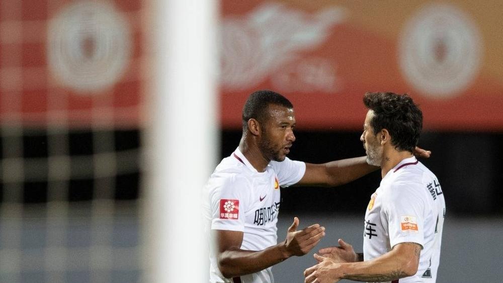 موقع عالمي يختار الكعبي ضمن نجوم الدوري الصيني