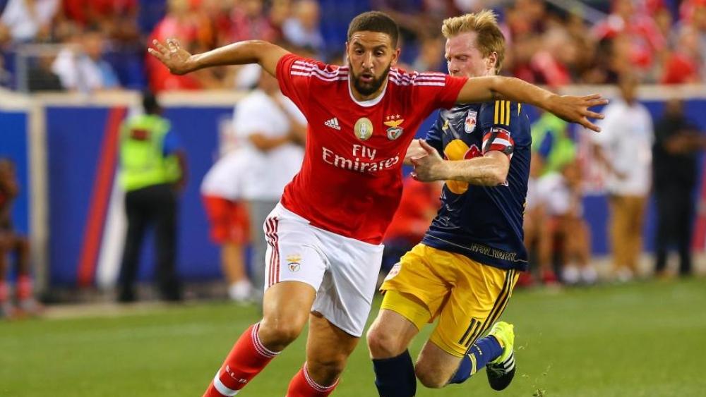 تاعرابت حاضر في قائمة بنفيكا للقاء القمة أمام لشبونة