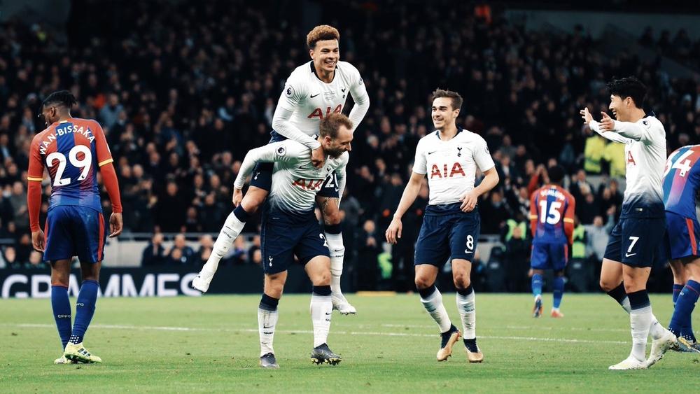 توتنهام يعود للديار ويدشن ملعبه الجديد بفوز ثمين