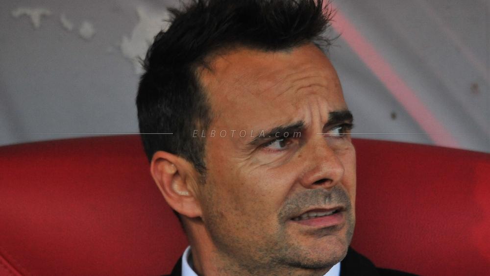 ألوس فيرير: "مسألة تجديد عقدي مع الجيش الملكي مُعقَّدة"