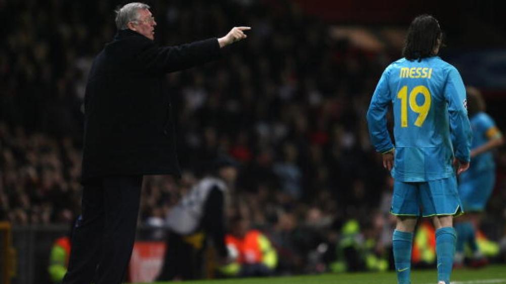 ميسي في "الأولدترافورد" .. الهزيمة التي غيرت مسيرته للأبد