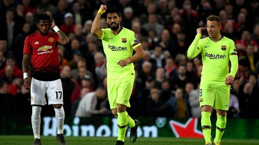 برشلونة يحسم قمة الذهاب أمام اليونايتد بطلقة فاسدة