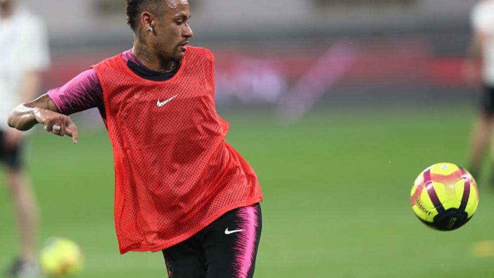 باريس سان جيرمان يعلن عودة نيمار