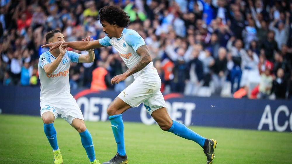 مرسيليا يبقي على آماله قائمة لبلوغ دوري الأبطال