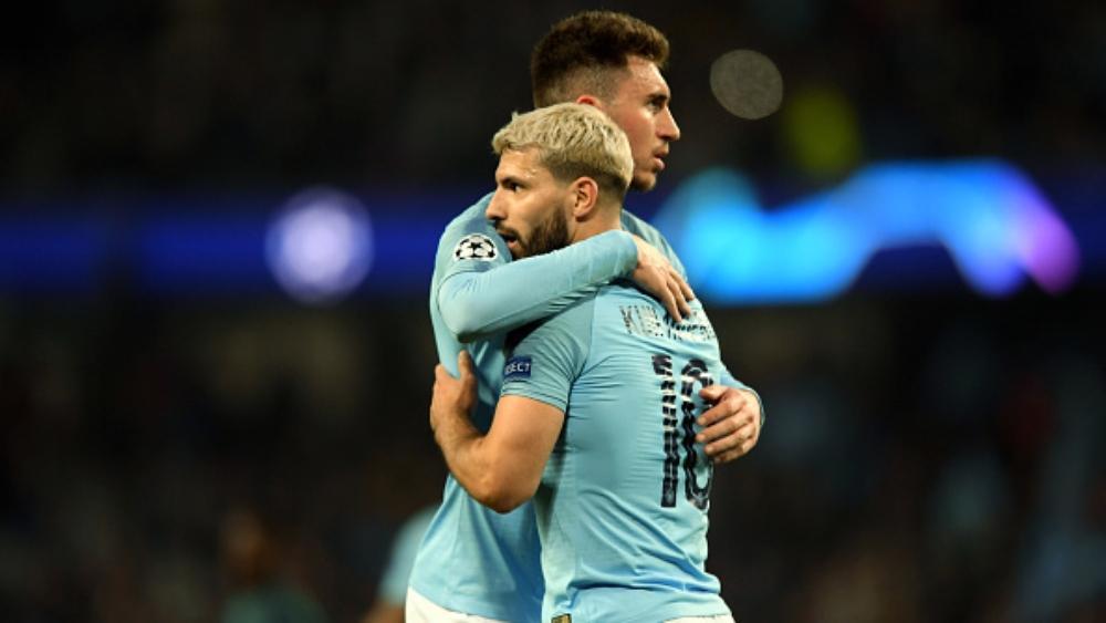 خوفاً من الانتقاد، لابورت يختفي من "انستجرام"