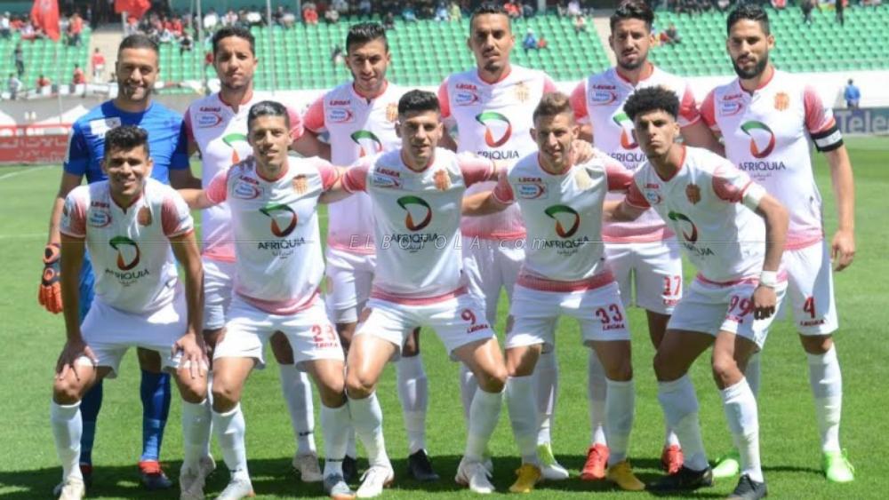 غيابات "وازنة" لحسنية أكادير في مواجهة الفتح الرياضي