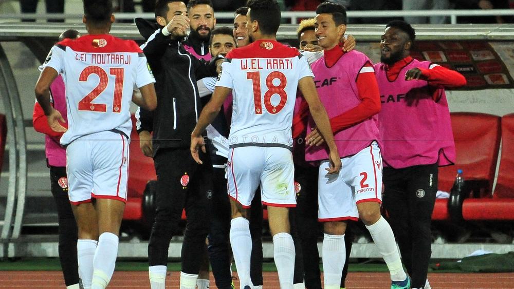 خاص/ إدارة الوداد تصرف للاعبي الفريق منحة الفوز على حوريا كوناكري قبل موقعة "الرباط"