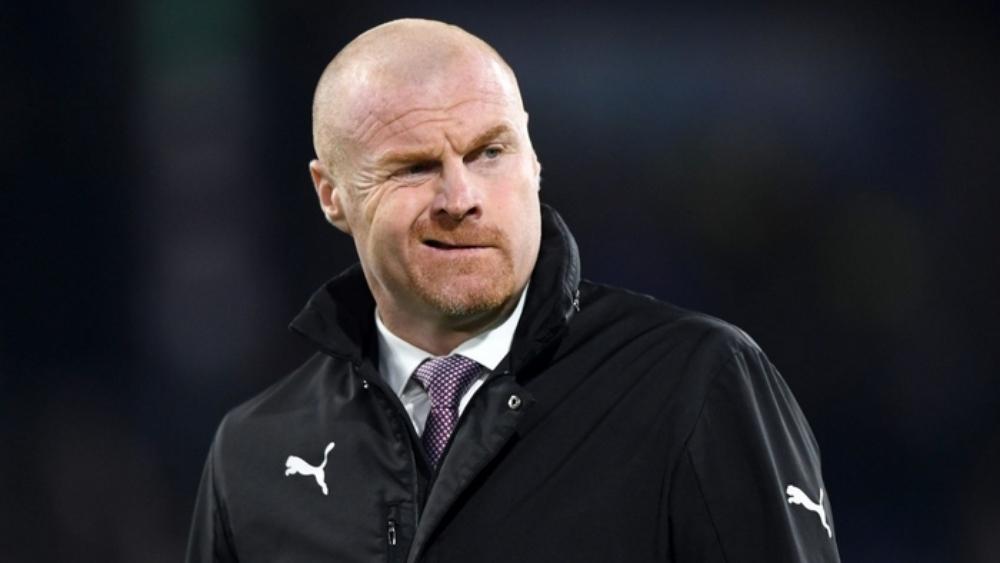 مدرب بيرنلي يتوعد مان سيتي في طريقه للقب