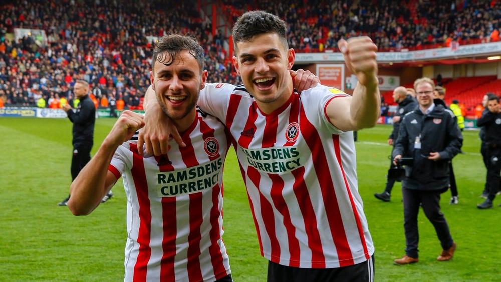 رسميا | شيفيلد يونايتد يصعد للـ'بريميير ليغ' بعد تعادل ليدز مع أستون فيلا