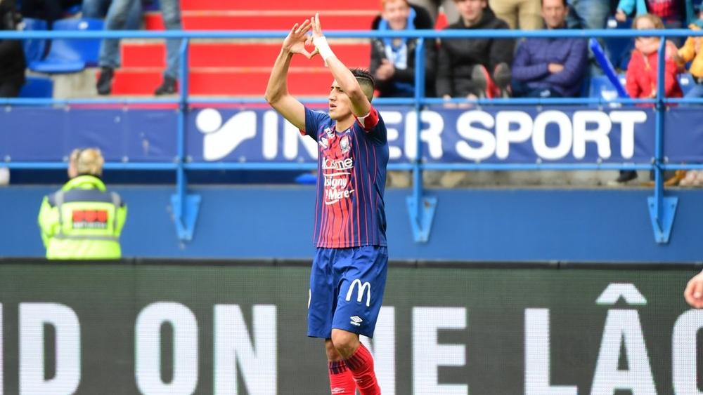 فيصل فجر "رجل المباراة" يُهدي 3 نقاط لفريقه في "صراع البقاء"