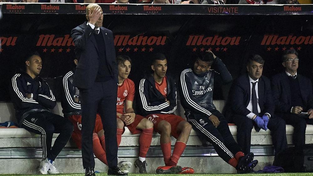 زيدان يثور في وجه لاعبيه: "دائما أدافع عن اللاعبين لكنني لن أفعل ذلك هذه المرة"