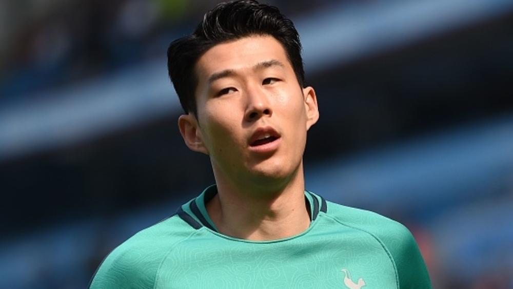 توتنهام يدفع بكامل أسلحته أمام أياكس