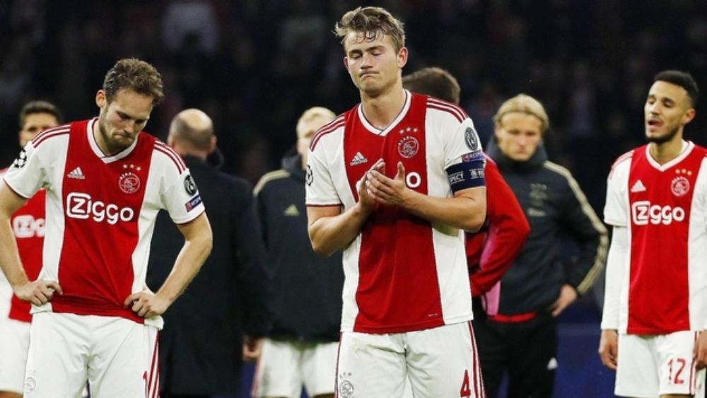 رصاصة لوكاس تُنقص 1/5 من قيمة أسهم أياكس