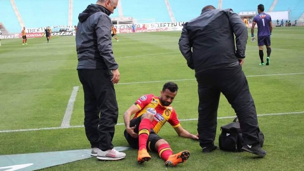 الصحافة التونسية: "الخنيسي قد يغيب عن ذهاب نهائي الأبطال بين الوداد والترجي"