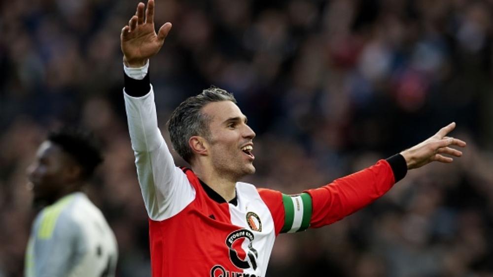 فان بيرسي: أكره أن أكون بيب جوارديولا بعد الاعتزال