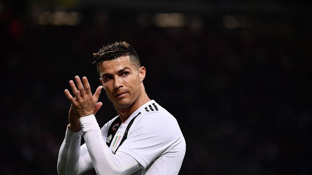 كريستيانو يتبرع بأكثر من 1 مليون يورو لإفطار الصائمين في فلسطين!