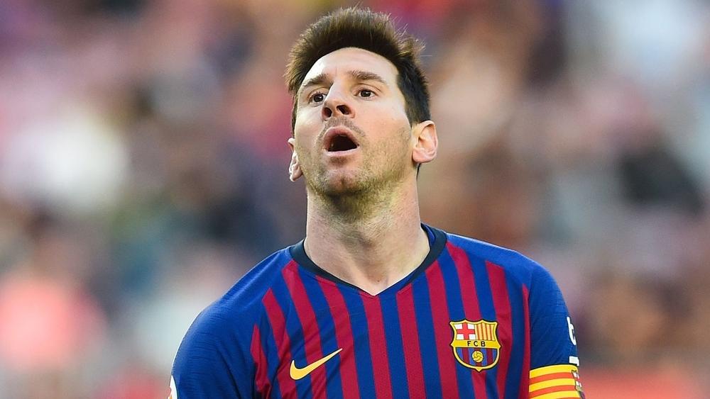 ميسي يتطلع للتتويج بـ"حذاء ذهبي" قياسي