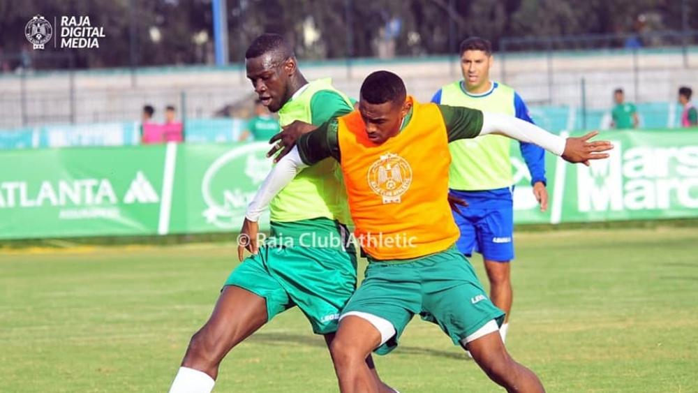 الوافد الجديد على الرجاء كوليبالي يلتحق بالتداريب الجماعية لـ"النسور"