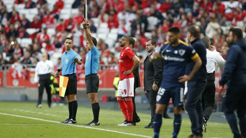 تاعرابت: "مجهوداتي في بنفيكا تخطَّتُ كل ما بذلته في حياتي"