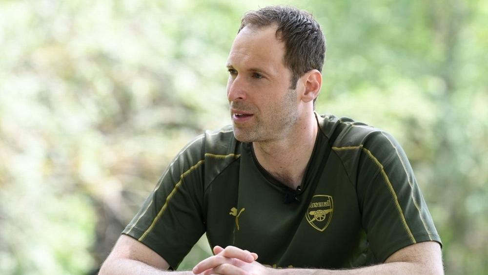 تقارير إعلامية: بيتر تشيك يعود إلى تشيلسي كمدير رياضي