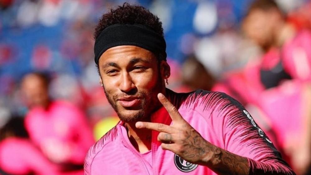 نيمار يغيب عن تدريب سان جرمان ومدربه يؤكد: "هذا أمر ليس رياضيا"