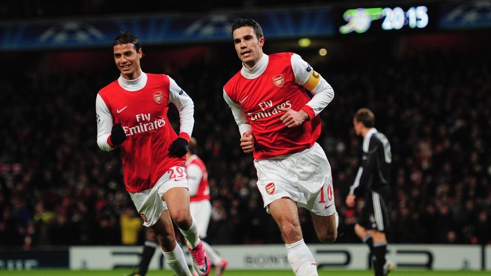 الشماخ: "فان بيرسي كان أفضل مني على كافة الأصعدة"