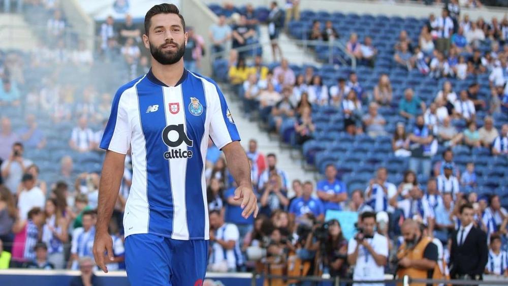 رسميًا | أتليتكو مدريد يضم أول صفقاته من بورتو