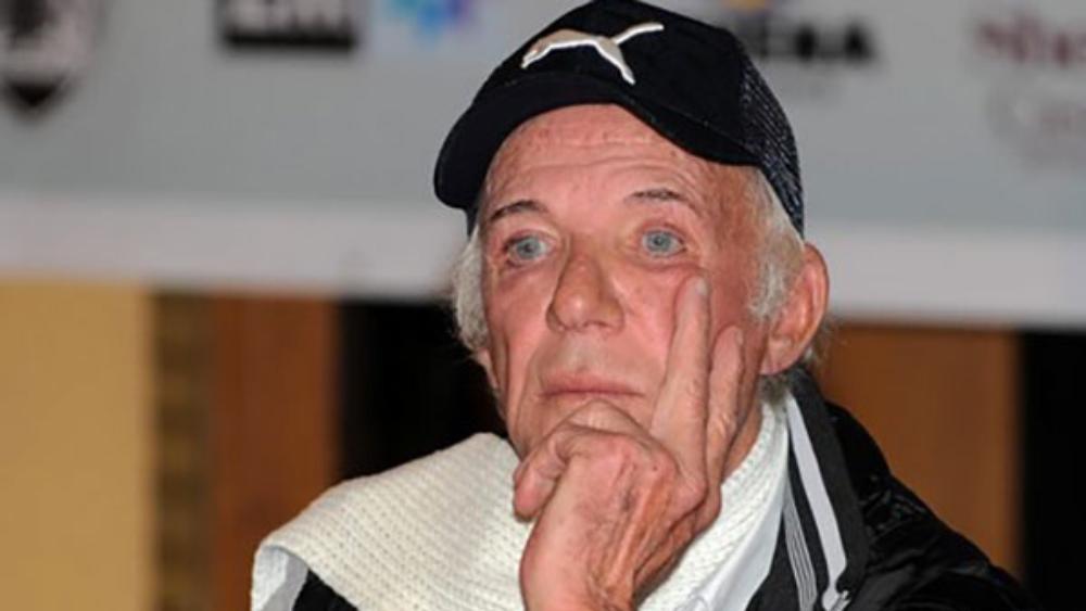 الراحل أوسكار في تصريح سابق: "في نهائي دوري الأبطال مسؤول من الترجي كان قد عرض علي الرشوة لخيانة الرجاء!"