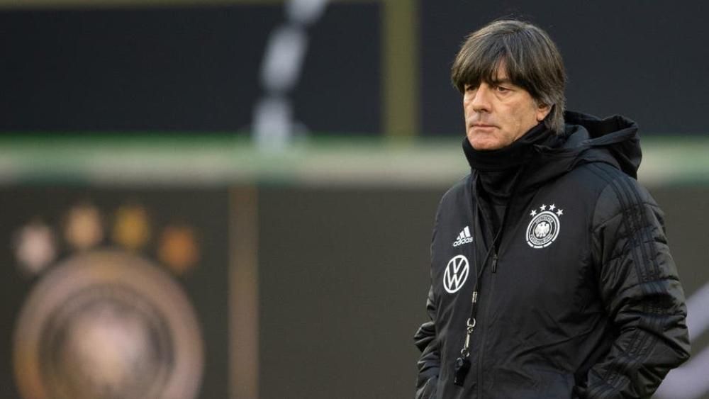 وعكة صحية تبعد لوف عن المنتخب الألماني