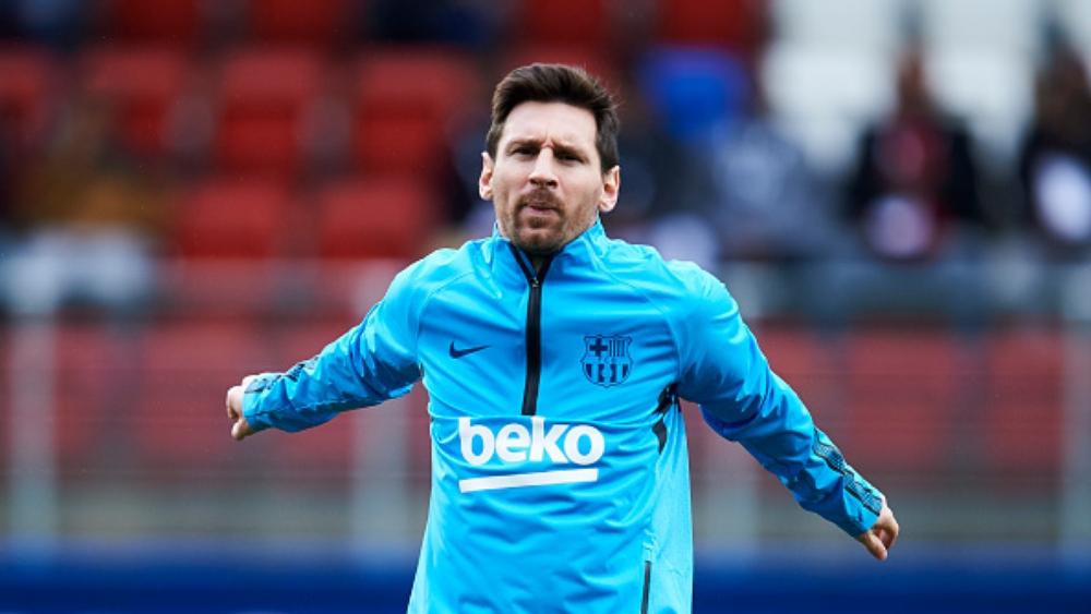 ميسي يكشف عن جروب "واتساب" يجمعه باللاعبين الأقرب إليه