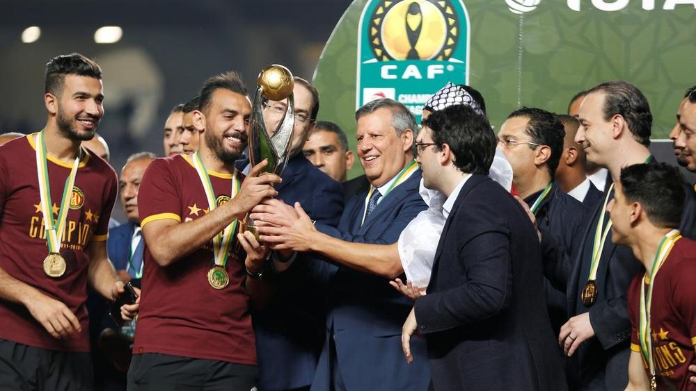 مازيمبي: "الترجي بطل العار .. وتتويج باهت للفريق التونسي"