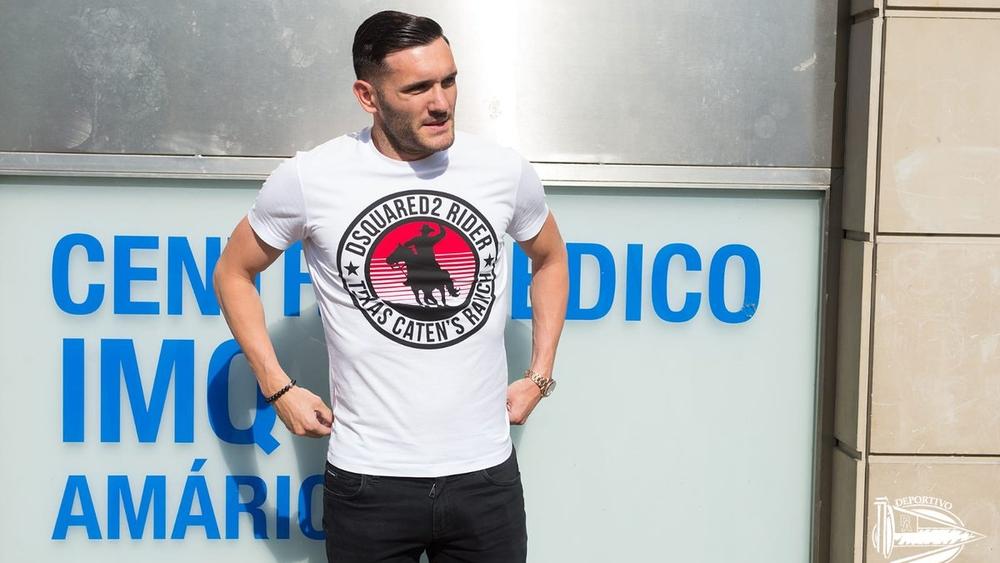 رسمياً | ألافيس يتعاقد مع لوكاس بيريز من وست هام